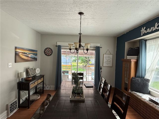 316 E Edgewood Ave, New Castle, PA 16105