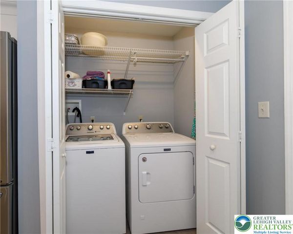 1181 Briarwood Lane, Easton, PA 18040
