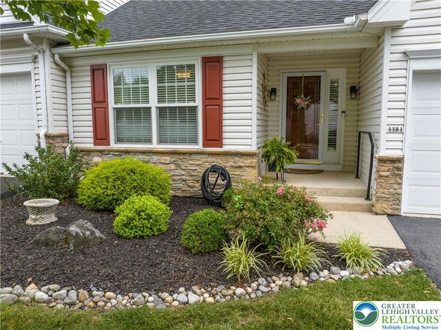 1181 Briarwood Lane, Easton, PA 18040