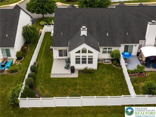 1181 Briarwood Lane, Easton, PA 18040