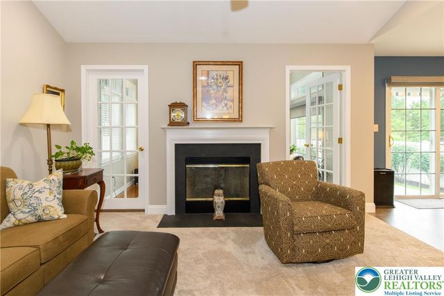 1181 Briarwood Lane, Easton, PA 18040