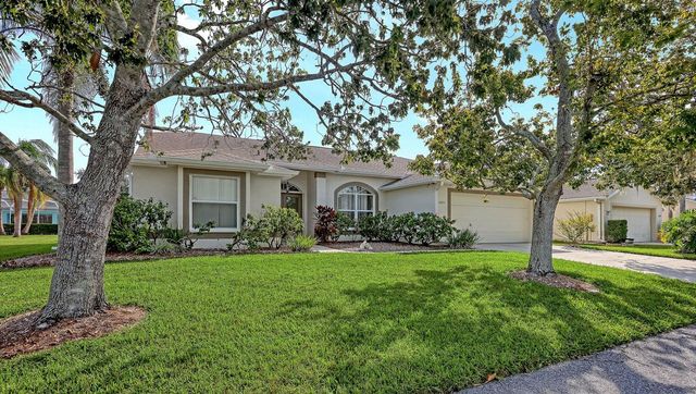 6005 CEDARWOOD LANE, Bradenton, FL 34203