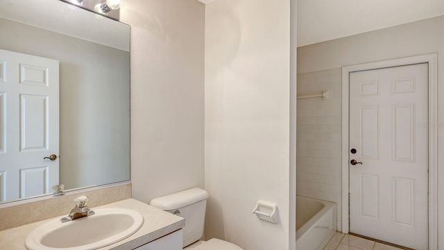 6005 CEDARWOOD LANE, Bradenton, FL 34203