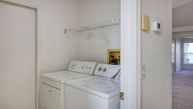 6005 CEDARWOOD LANE, Bradenton, FL 34203