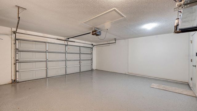 6005 CEDARWOOD LANE, Bradenton, FL 34203