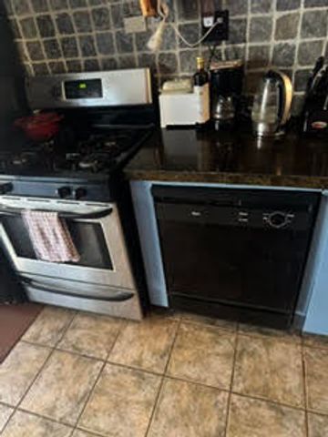 5330 S Hyde Park Boulevard 1S, Chicago, IL 60615