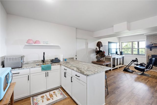 1317 Skyline Drive, Russellville, AR 72802