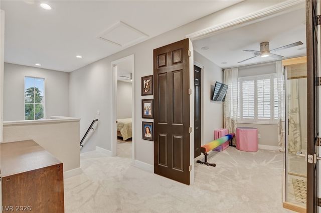 10736 Penhurst Way, Las Vegas, NV 89135