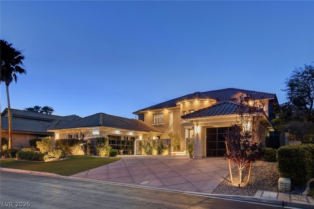 10736 Penhurst Way, Las Vegas, NV 89135 — photo 2