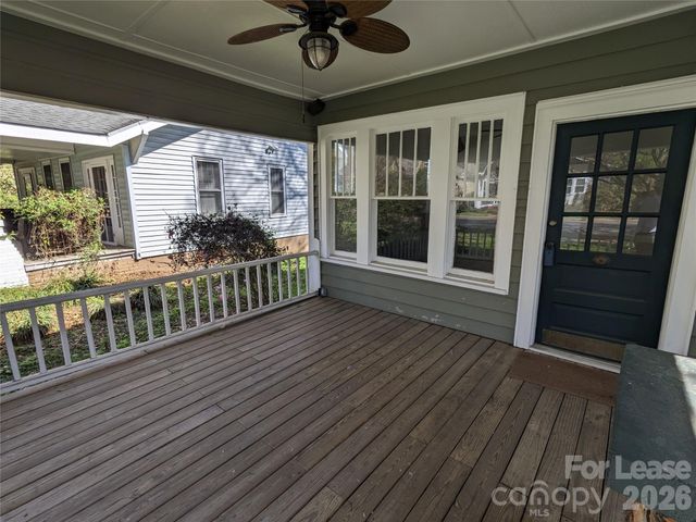 1324 Thomas Avenue, Charlotte, NC 28205