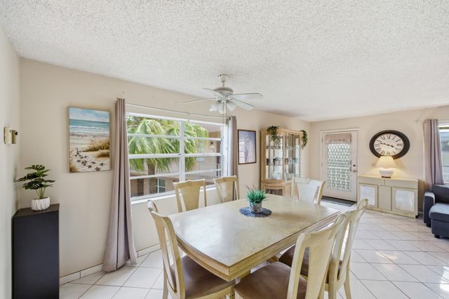 519 Burgundy K, Delray Beach, FL 33484
