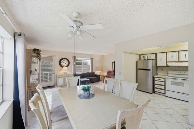 519 Burgundy K, Delray Beach, FL 33484