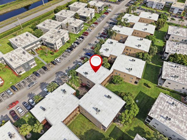 519 Burgundy K, Delray Beach, FL 33484