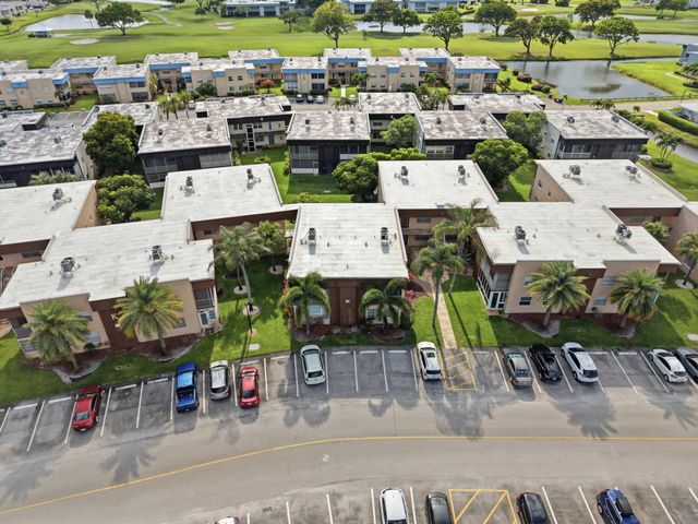 519 Burgundy K, Delray Beach, FL 33484