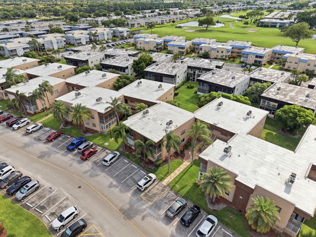 519 Burgundy K, Delray Beach, FL 33484