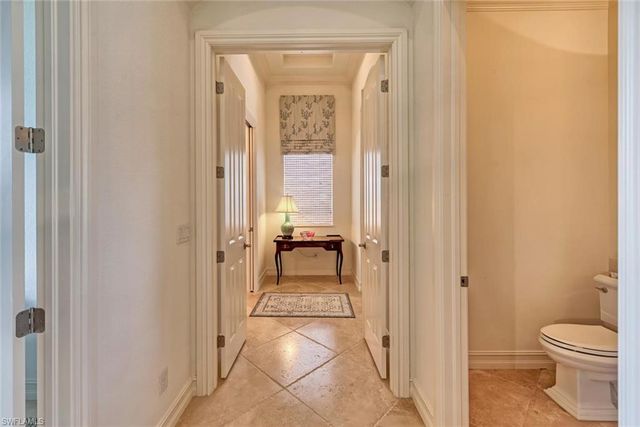9683 Lipari CT, Naples, FL 34113