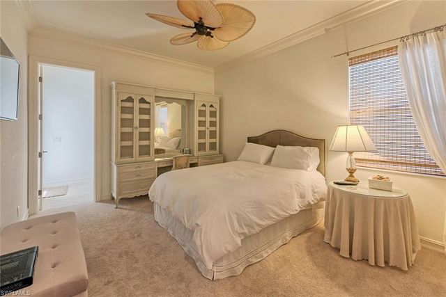 9683 Lipari CT, Naples, FL 34113