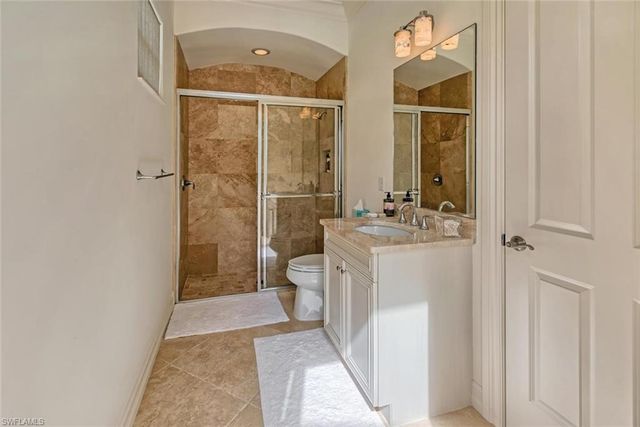9683 Lipari CT, Naples, FL 34113