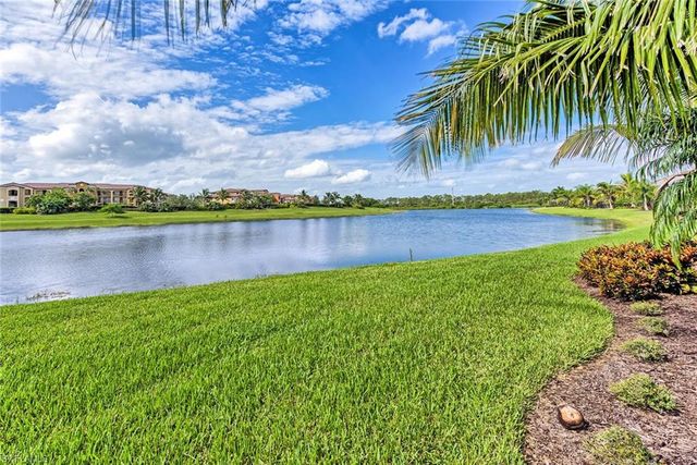 9683 Lipari CT, Naples, FL 34113
