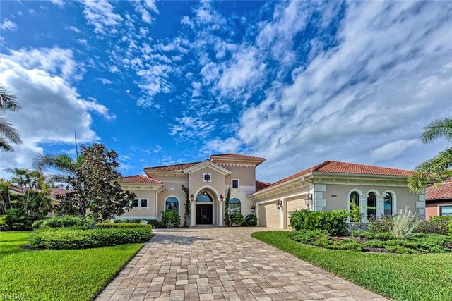9683 Lipari CT, Naples, FL 34113