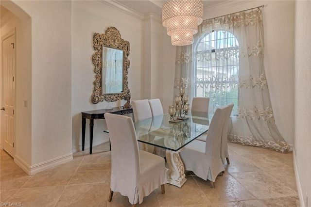 9683 Lipari CT, Naples, FL 34113