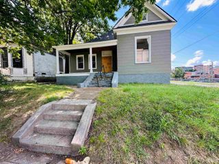 1413 COURT AVE, Memphis, TN 38104