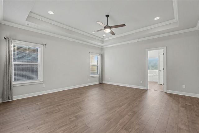 517 Sabine Pass Road, Fayetteville, AR 72704