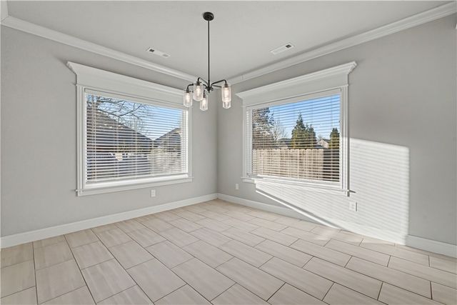 517 Sabine Pass Road, Fayetteville, AR 72704