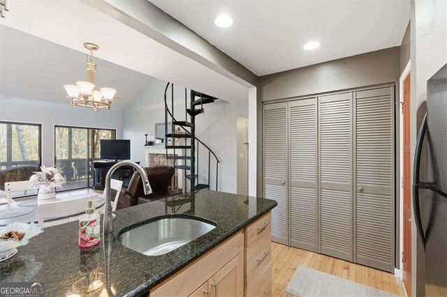 106 Lake Cottages Court, Waleska, GA 30183