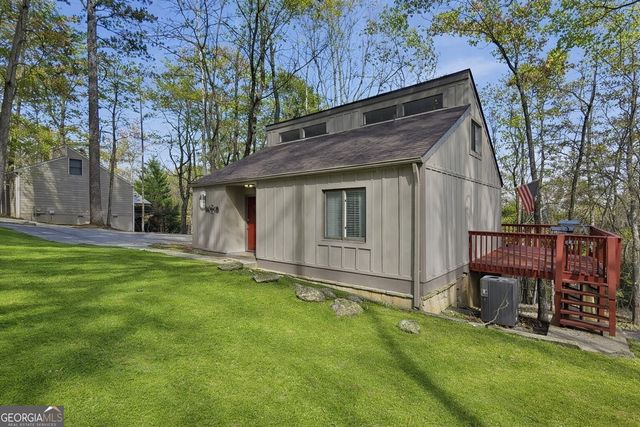 106 Lake Cottages Court, Waleska, GA 30183