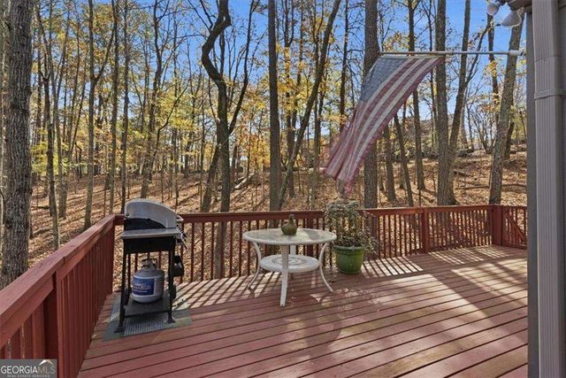 106 Lake Cottages Court, Waleska, GA 30183