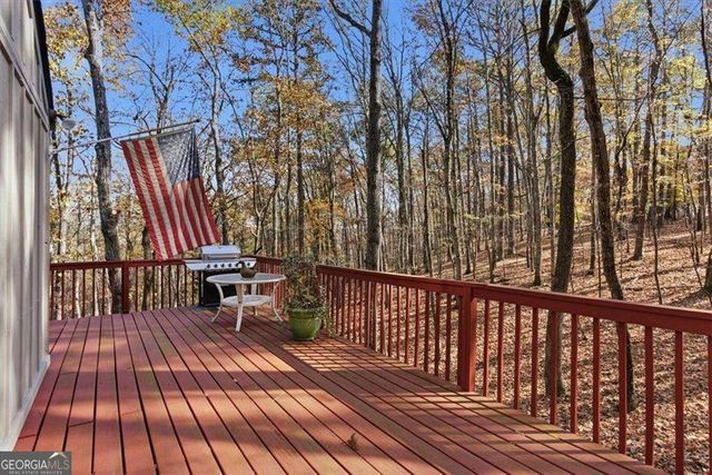 106 Lake Cottages Court, Waleska, GA 30183