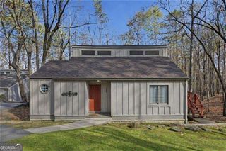 106 Lake Cottages Court, Waleska, GA 30183
