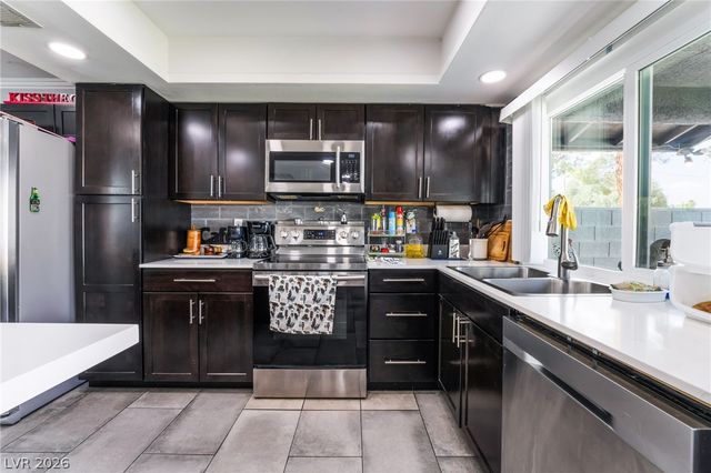 3400 Sioux Way, Las Vegas, NV 89169
