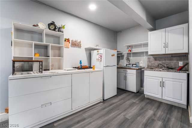 3400 Sioux Way, Las Vegas, NV 89169