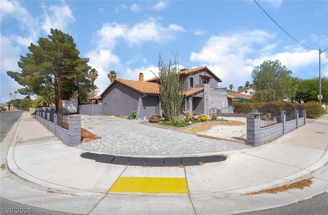 3400 Sioux Way, Las Vegas, NV 89169