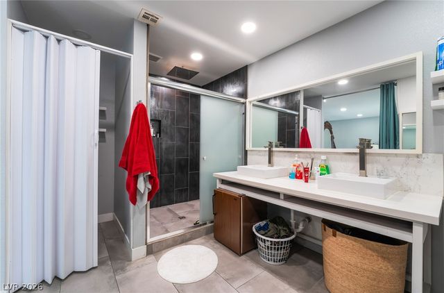 3400 Sioux Way, Las Vegas, NV 89169