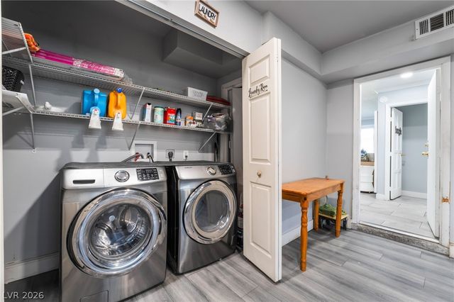 3400 Sioux Way, Las Vegas, NV 89169