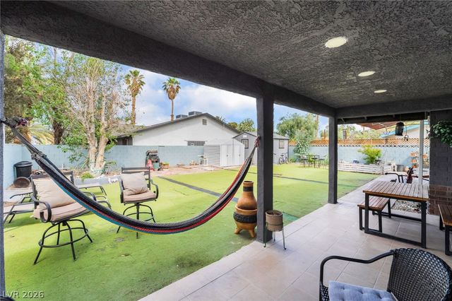 3400 Sioux Way, Las Vegas, NV 89169