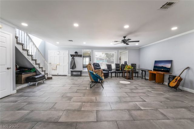 3400 Sioux Way, Las Vegas, NV 89169