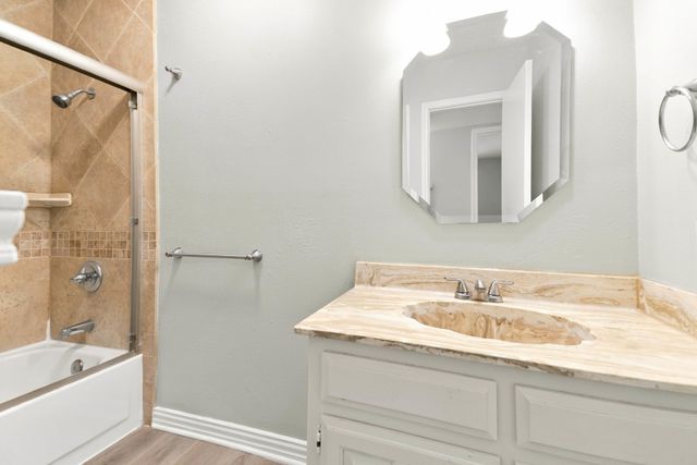 2865 Meadowbrook Drive, Plano, TX 75075