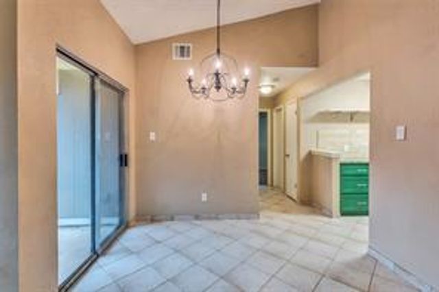 9721 Holly Springs DR, Austin, TX 78748