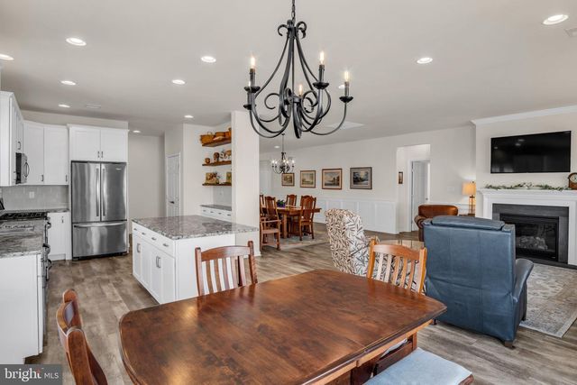 614 REPUBLIC WAY, Mechanicsburg, PA 17050