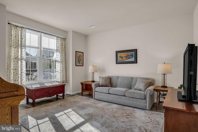 614 REPUBLIC WAY, Mechanicsburg, PA 17050