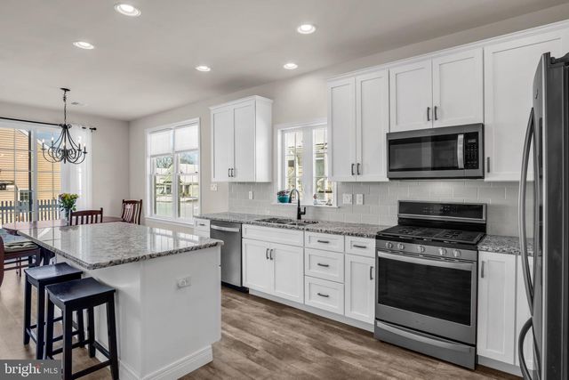 614 REPUBLIC WAY, Mechanicsburg, PA 17050