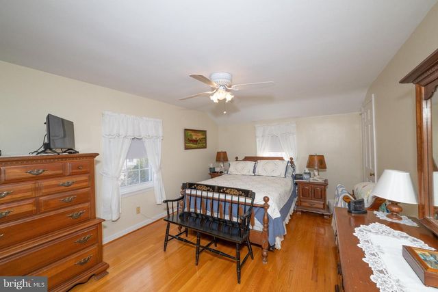 1848 RIDGELAWN AVE, Bethlehem, PA 18018