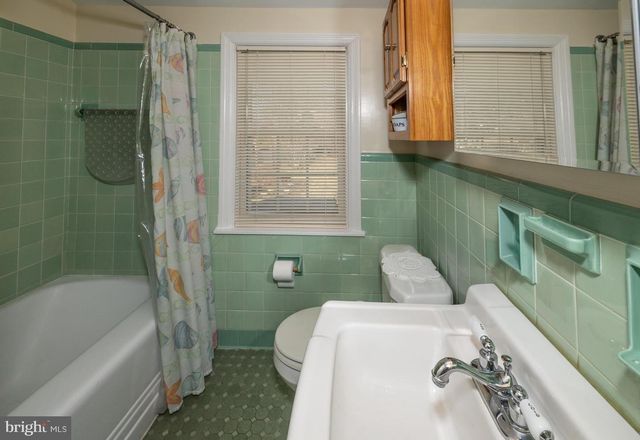 1848 RIDGELAWN AVE, Bethlehem, PA 18018