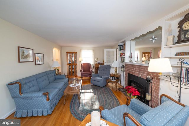 1848 RIDGELAWN AVE, Bethlehem, PA 18018