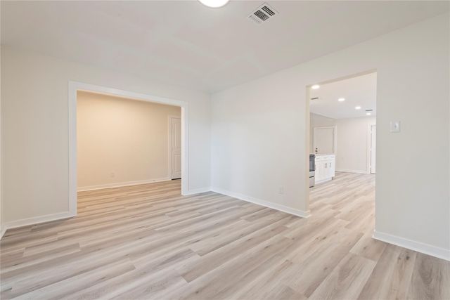 317 W Forrest Lane, Deer Park, TX 77536