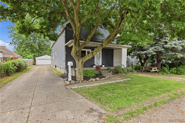 25 Michael Place, Lackawanna, NY 14218